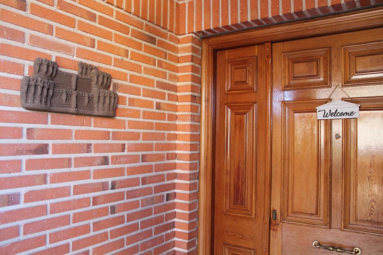 Aire De Pinares Villa Coca Eksteriør billede