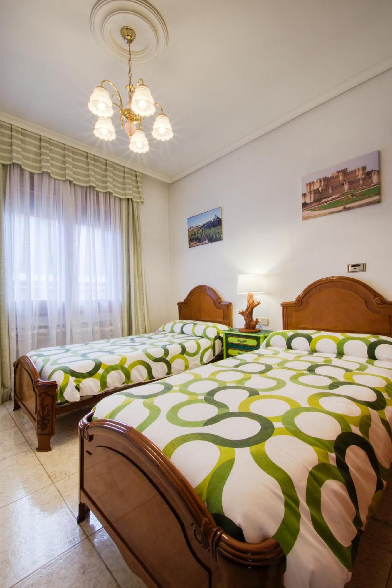 Aire De Pinares Villa Coca Eksteriør billede