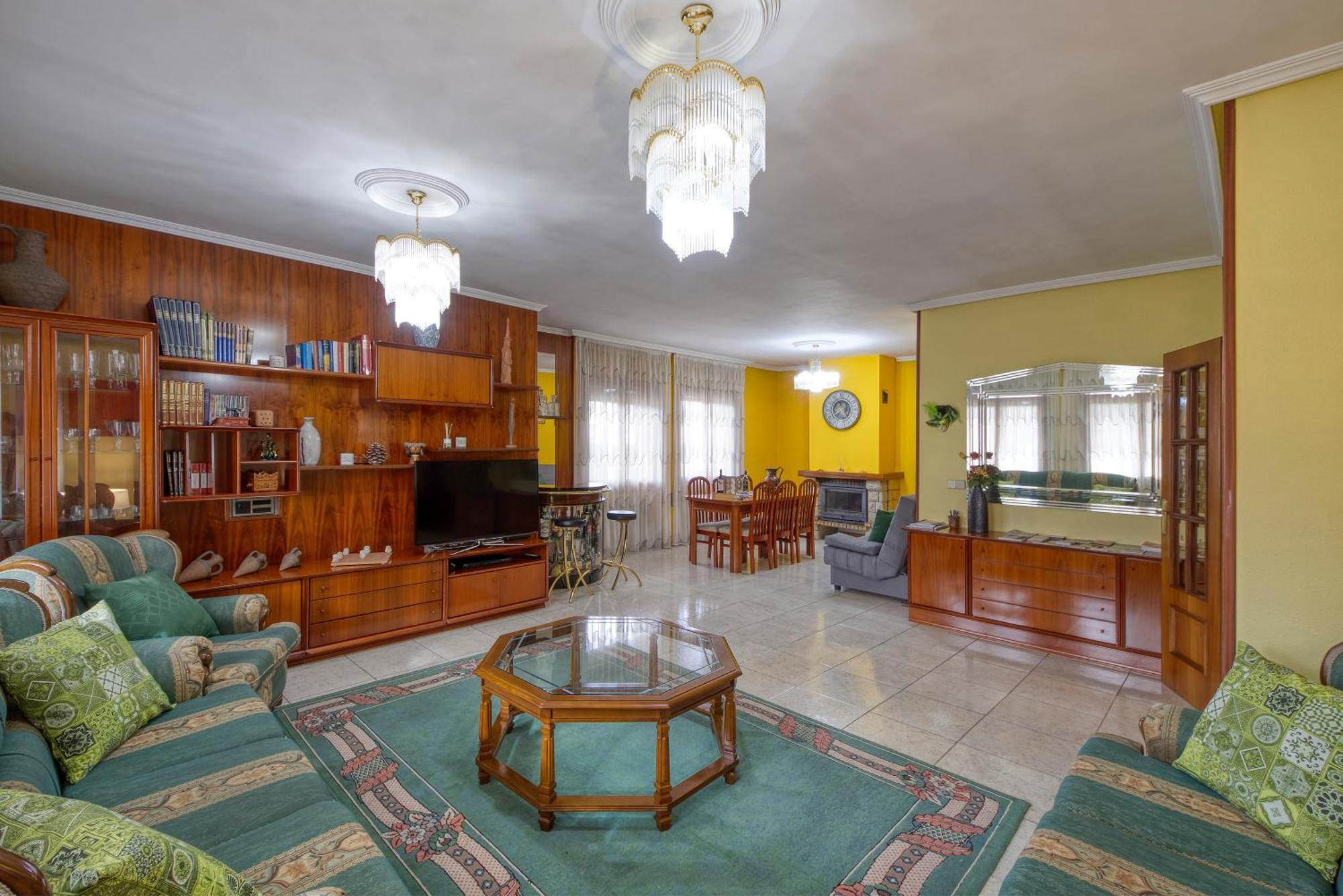 Aire De Pinares Villa Coca Eksteriør billede